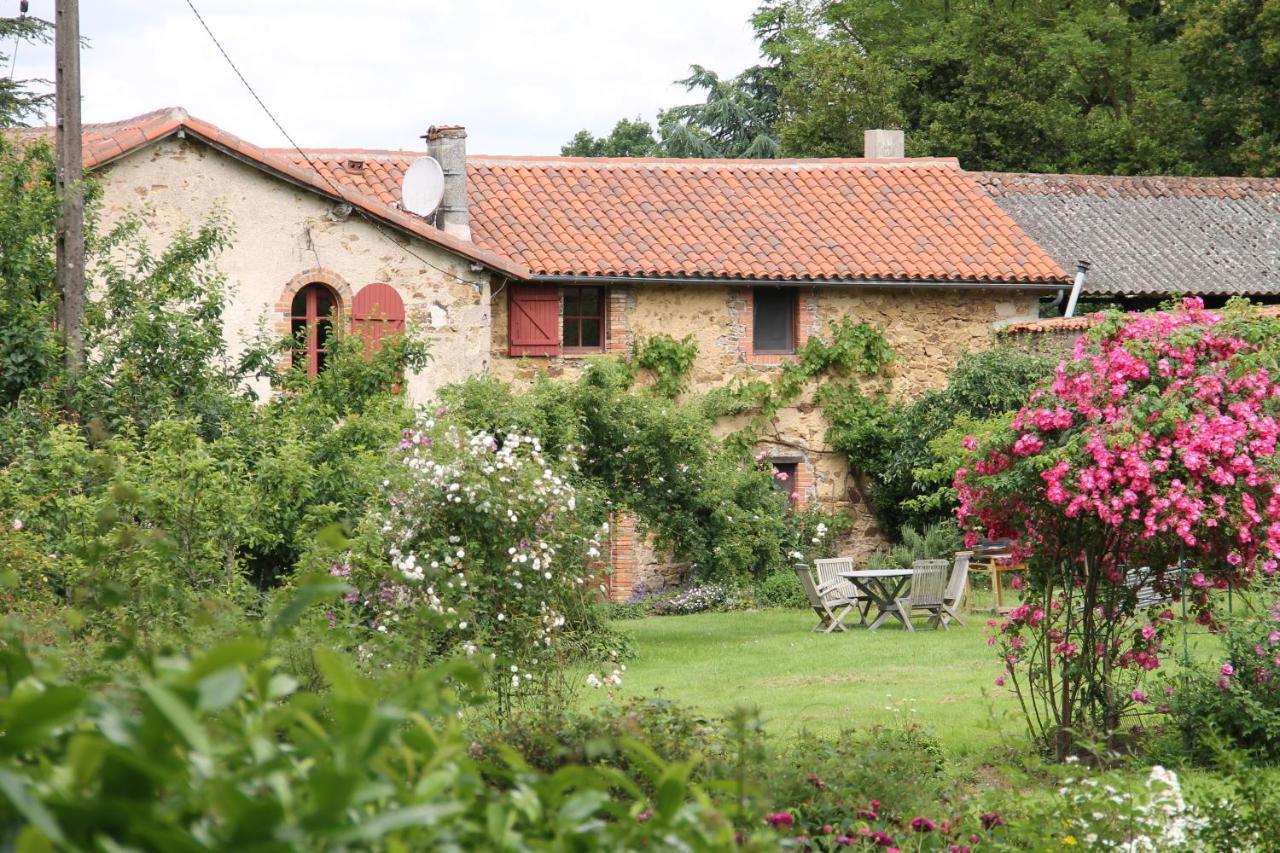 Vila Domaine Des Roches Blanches Le Pin  Exteriér fotografie