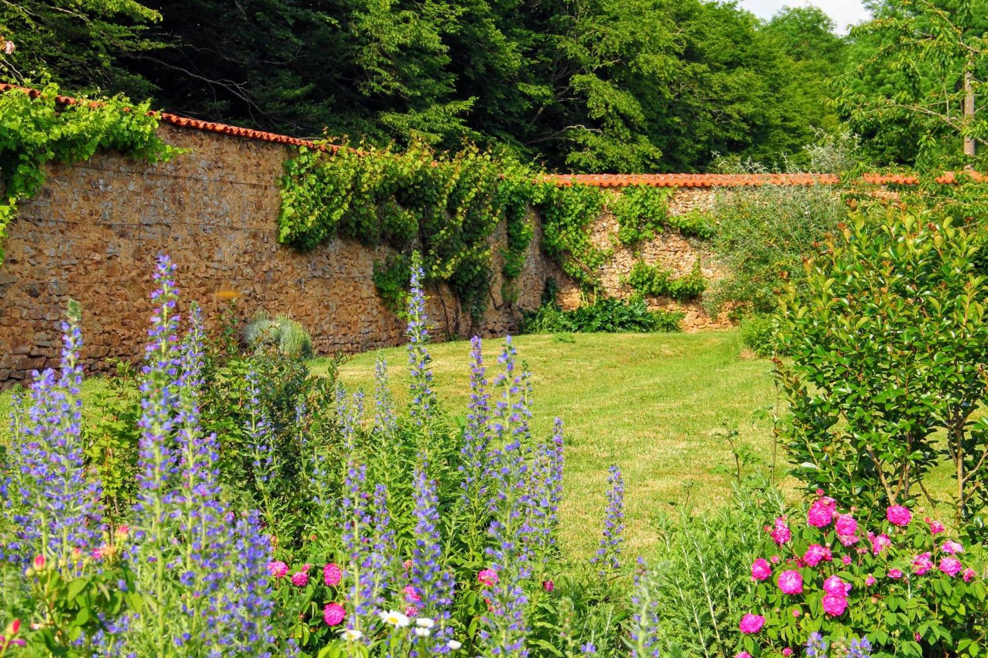 Vila Domaine Des Roches Blanches Le Pin  Exteriér fotografie
